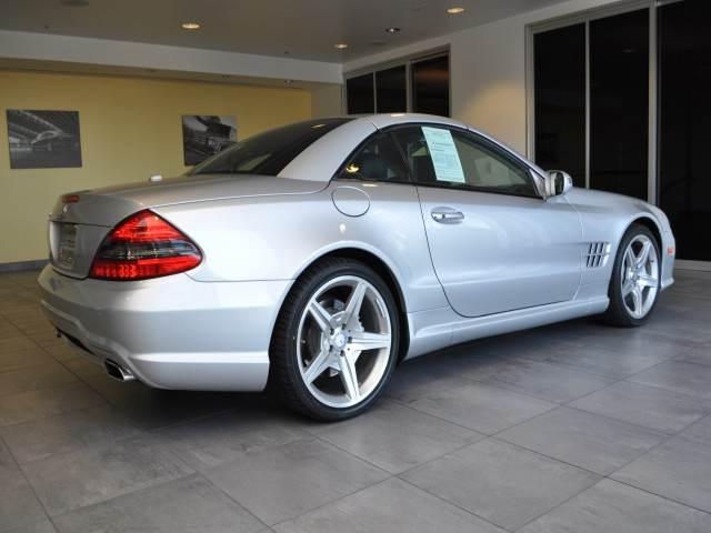 Mercedes-Benz SL-Class 2011 photo 3