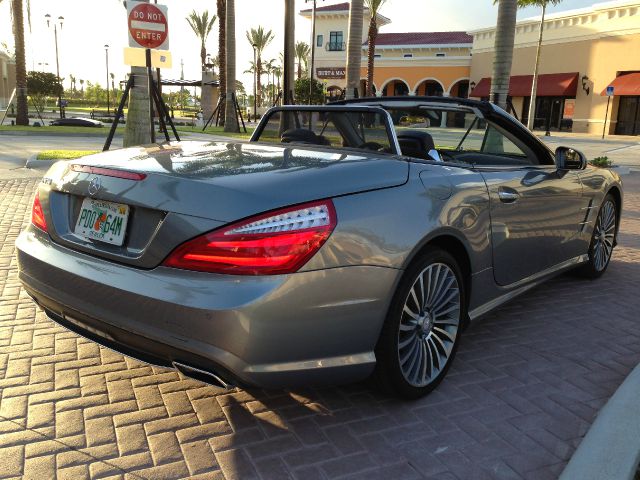 Mercedes-Benz SL-Class 2013 photo 31