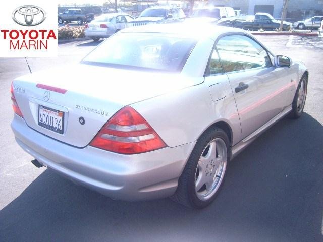 Mercedes-Benz SLK-Class Limited 7-passenger Unspecified