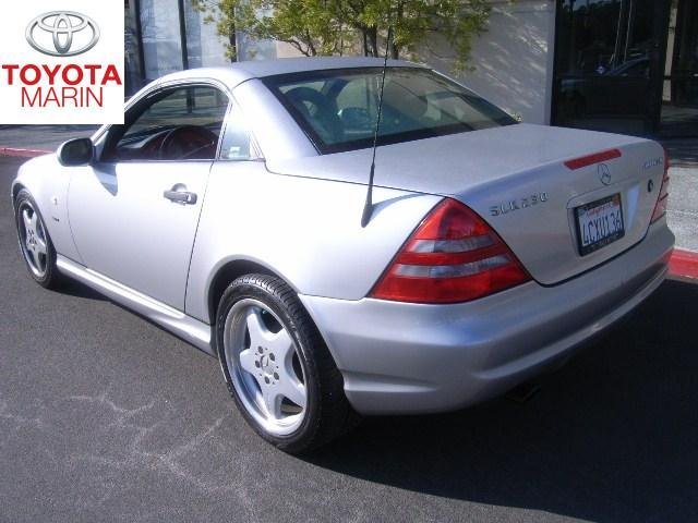 Mercedes-Benz SLK-Class 1999 photo 4