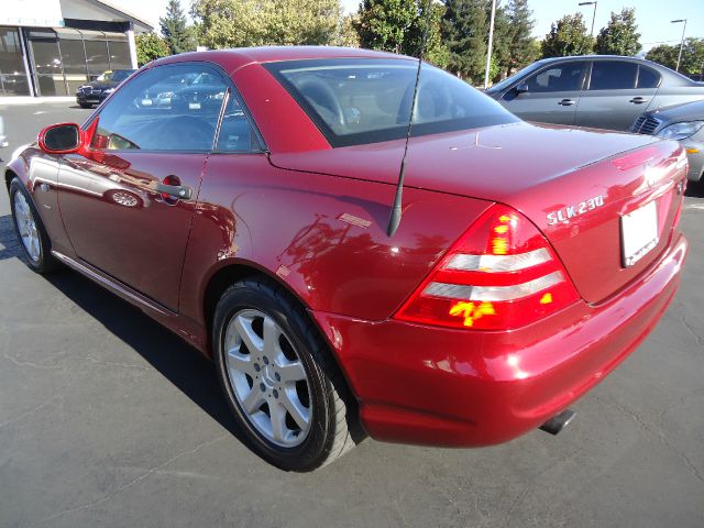 Mercedes-Benz SLK-Class 1999 photo 3