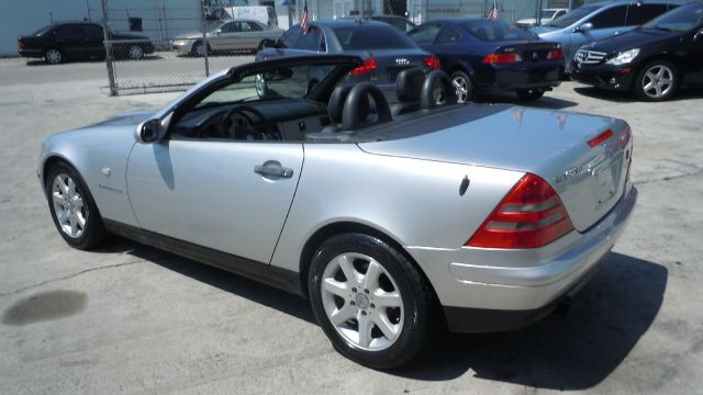 Mercedes-Benz SLK-Class 2000 photo 6