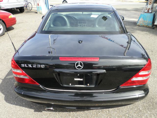 Mercedes-Benz SLK-Class 2001 photo 2