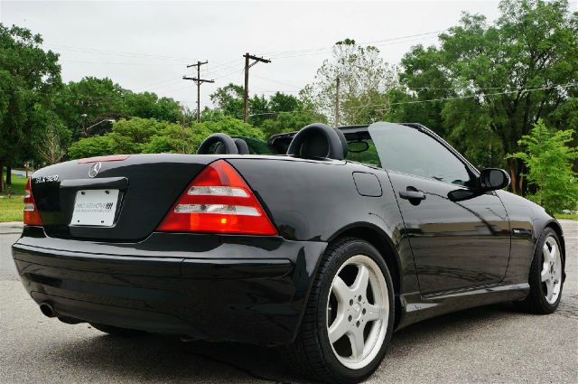 Mercedes-Benz SLK-Class 2002 photo 3