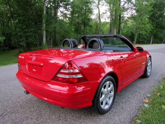 Mercedes-Benz SLK-Class 2003 photo 17