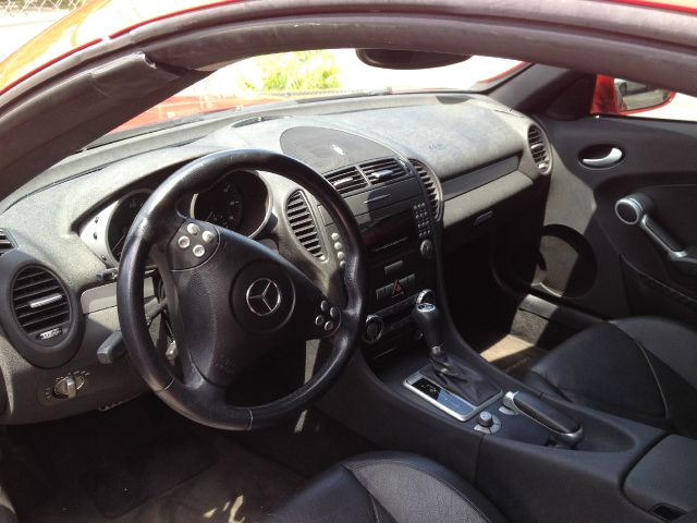 Mercedes-Benz SLK-Class 2005 photo 3