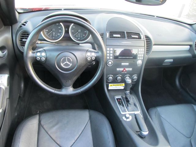 Mercedes-Benz SLK-Class 2006 photo 3