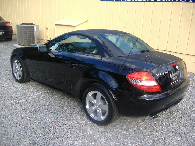 Mercedes-Benz SLK-Class 2006 photo 18