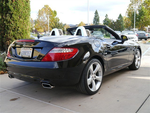 Mercedes-Benz SLK-Class 2012 photo 5