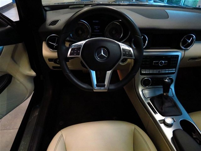 Mercedes-Benz SLK-Class 2012 photo 3