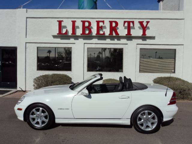 Mercedes-Benz SLK Class 2dr HB DSG Hatchback Convertible