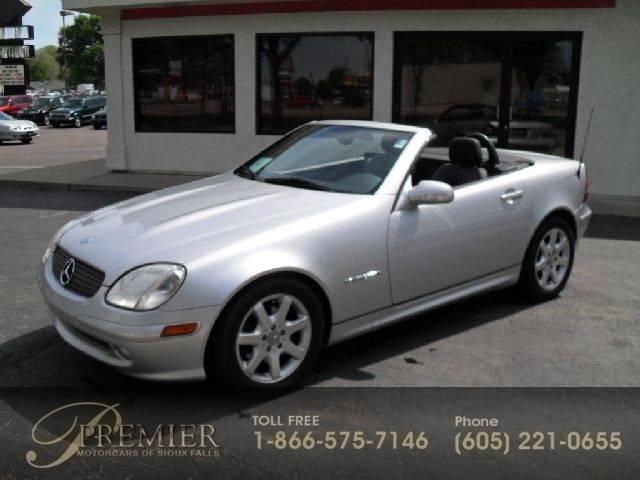 Mercedes-Benz SLK Class 2001 photo 0