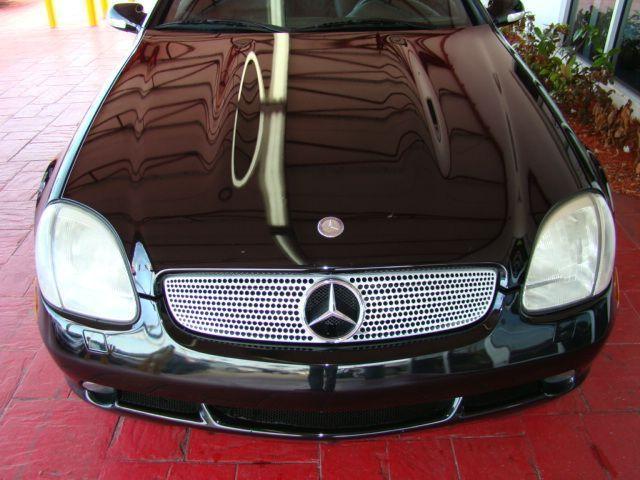 Mercedes-Benz SLK Class 2001 photo 1