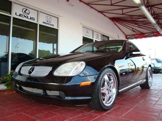 Mercedes-Benz SLK Class 2001 photo 2