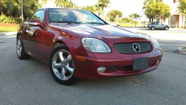 Mercedes-Benz SLK Class 2001 photo 2