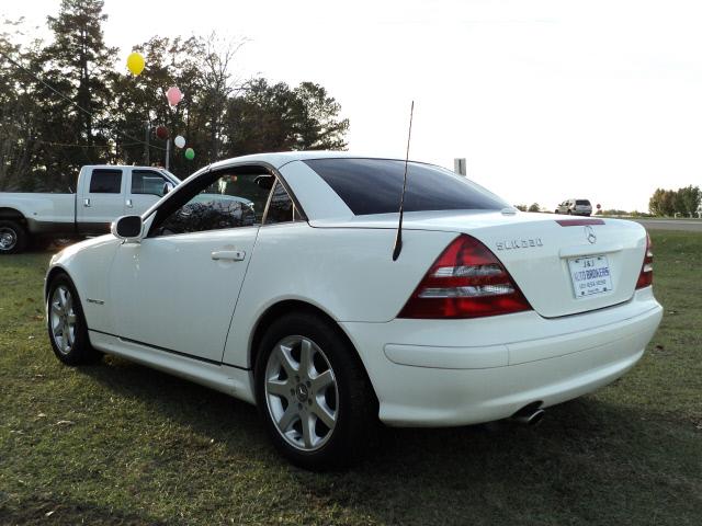 Mercedes-Benz SLK Class 2002 photo 1