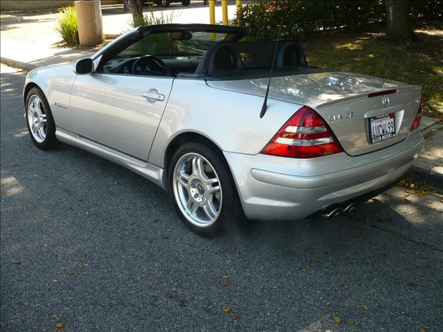 Mercedes-Benz SLK Class 2002 photo 3