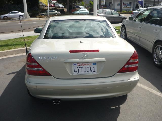 Mercedes-Benz SLK Class 2003 photo 2