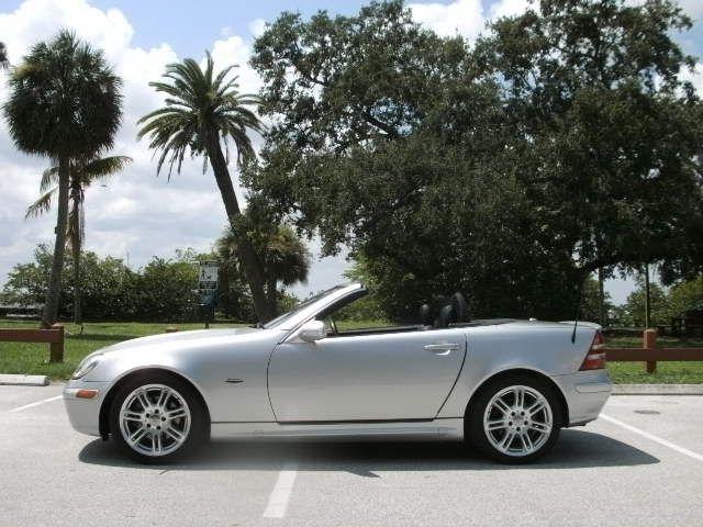 Mercedes-Benz SLK Class Lovebug Unspecified