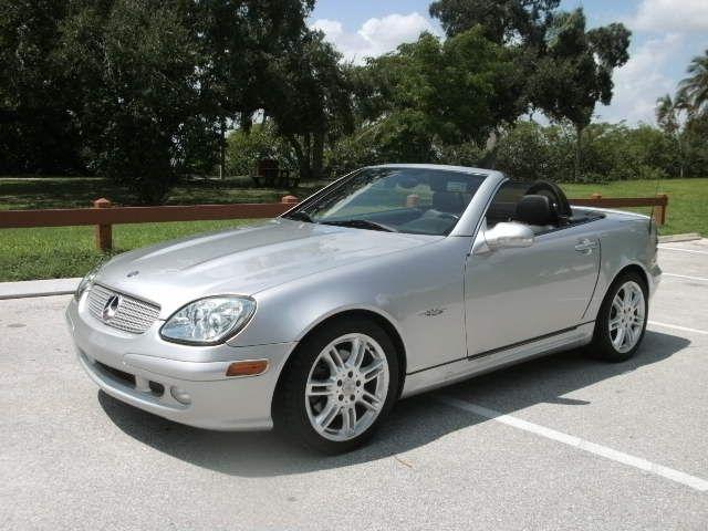 Mercedes-Benz SLK Class 2004 photo 1