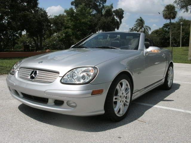 Mercedes-Benz SLK Class 2004 photo 2