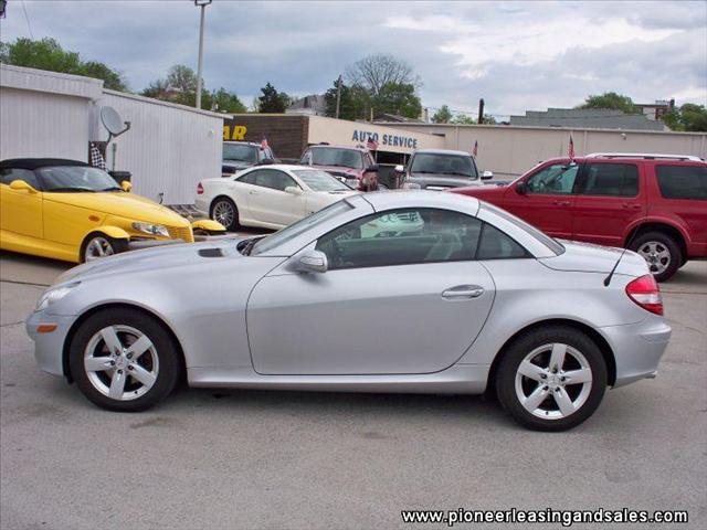 Mercedes-Benz SLK Class 2006 photo 4