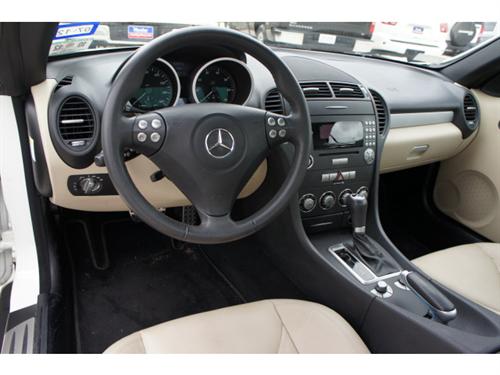 Mercedes-Benz SLK Class 2008 photo 2