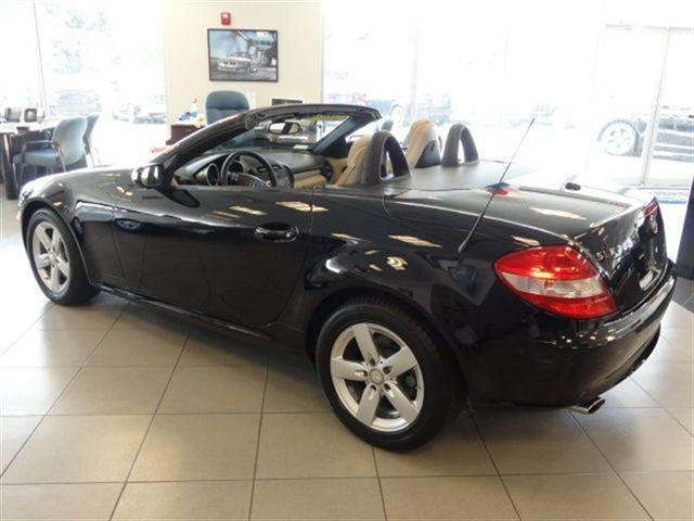 Mercedes-Benz SLK Class 2008 photo 4