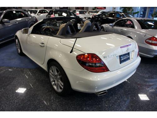 Mercedes-Benz SLK Class 2009 photo 3