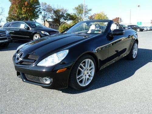 Mercedes-Benz SLK Class 2009 photo 2