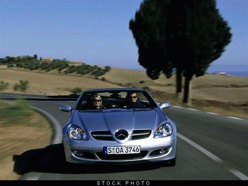 Mercedes-Benz SLK Class 2009 photo 2