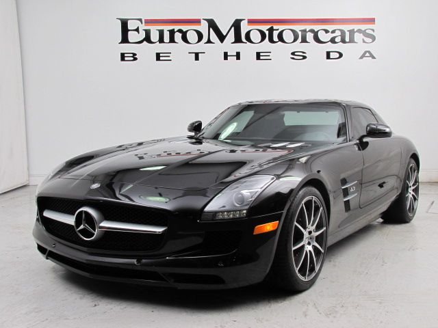 Mercedes-Benz SLS-Class SEL DVD Entertainment Unspecified