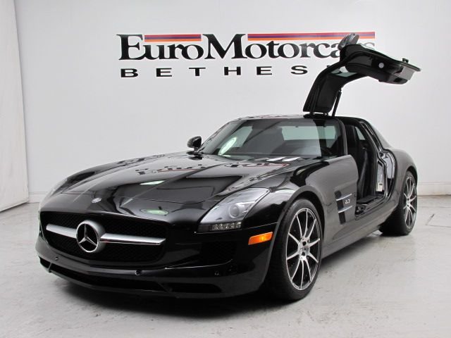 Mercedes-Benz SLS-Class 2011 photo 2