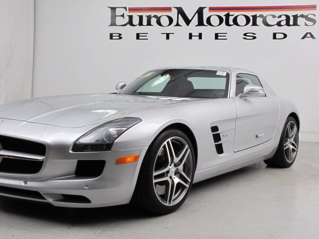 Mercedes-Benz SLS-Class 2011 photo 3