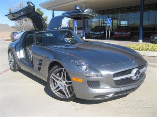 Mercedes-Benz SLS Class SEL DVD Entertainment Other