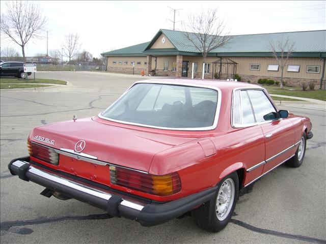 Mercedes-Benz SL Class 1974 photo 2