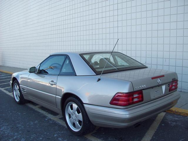 Mercedes-Benz SL Class 1999 photo 2