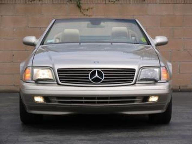 Mercedes-Benz SL Class 1999 photo 1