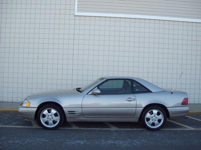 Mercedes-Benz SL Class 1999 photo 1