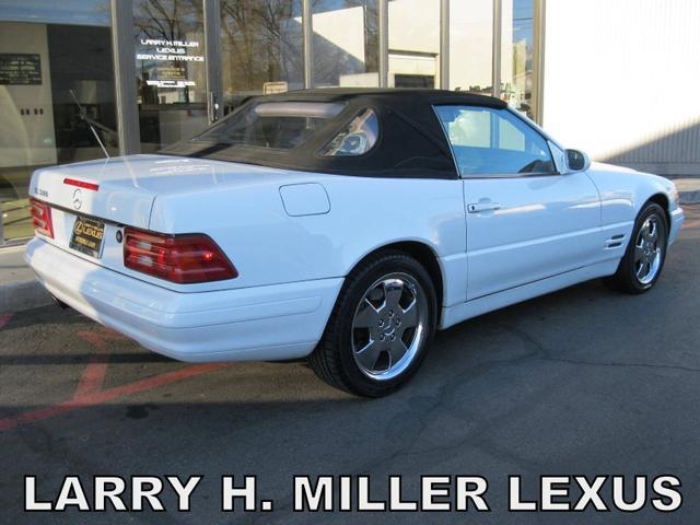 Mercedes-Benz SL Class 1999 photo 2