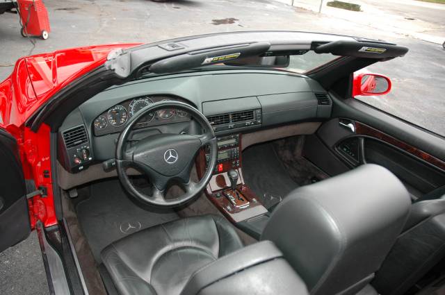 Mercedes-Benz SL Class 1999 photo 4