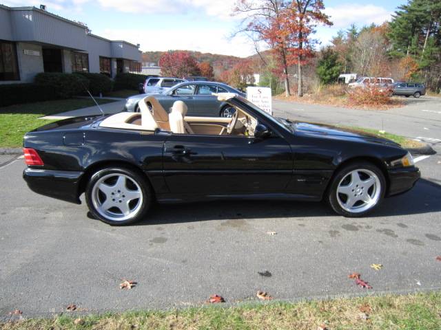 Mercedes-Benz SL Class 2000 photo 2