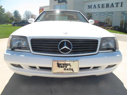 Mercedes-Benz SL Class 2001 photo 1