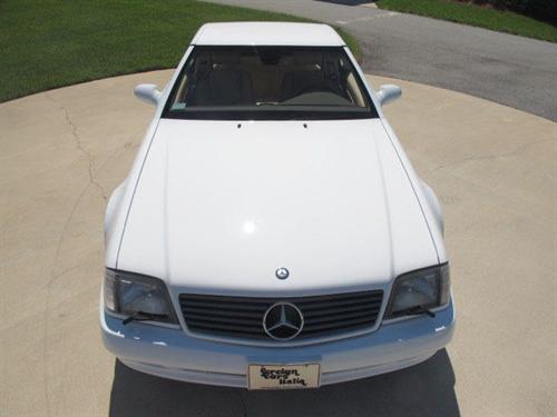 Mercedes-Benz SL Class 2001 photo 2