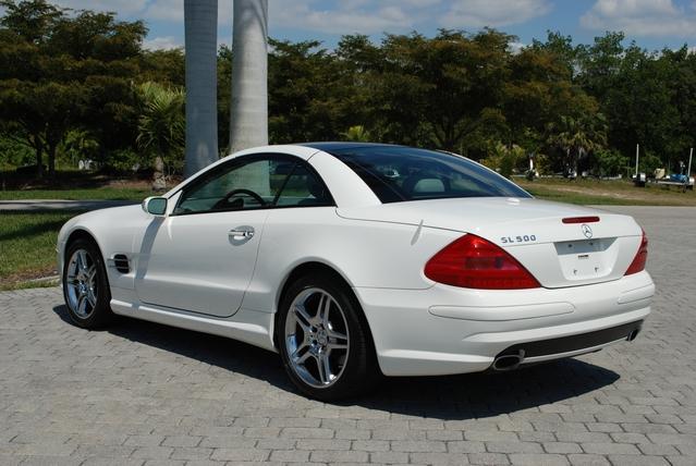 Mercedes-Benz SL Class 2006 photo 1