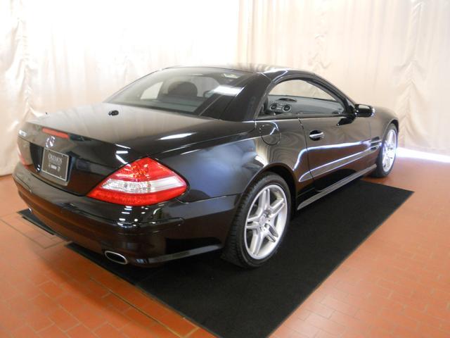 Mercedes-Benz SL Class 2007 photo 4