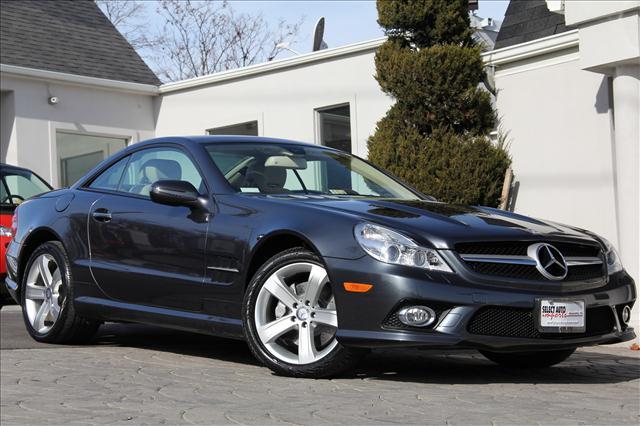 Mercedes-Benz SL Class 2009 photo 1