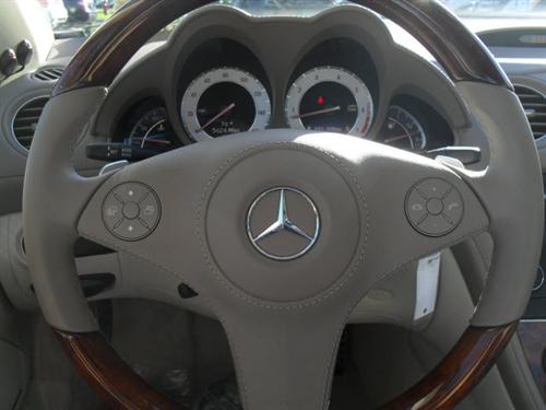 Mercedes-Benz SL Class 2009 photo 4