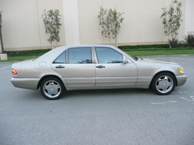 Mercedes-Benz S Class 1997 photo 1