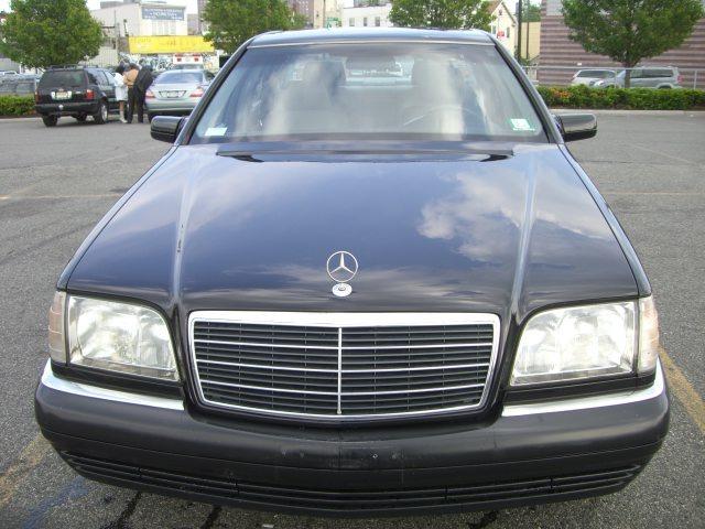 Mercedes-Benz S Class SE Automatic 4X4 Beutiful Sedan